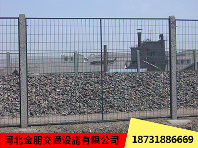 鐵路防護(hù)柵欄圖片2